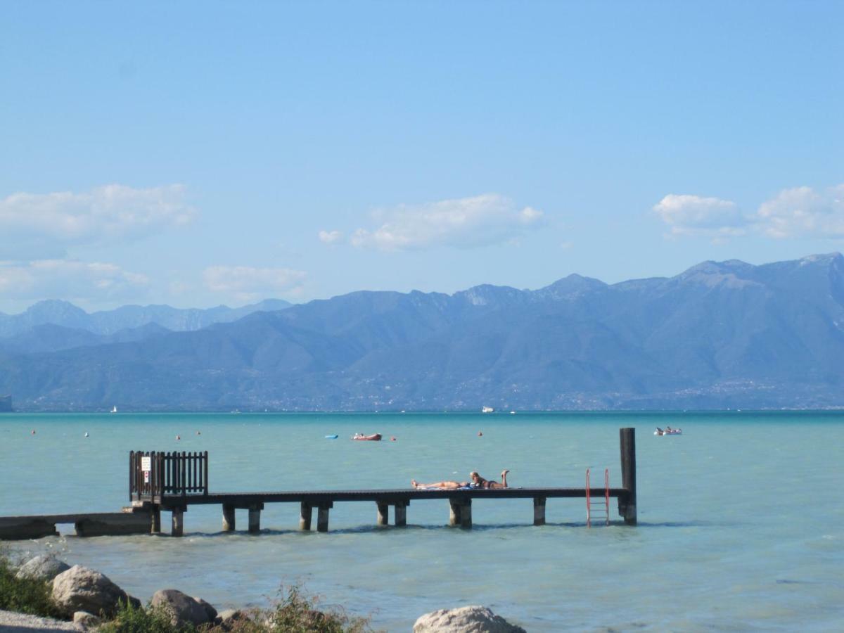 Appartamento La Madonnina Peschiera del Garda Exterior foto